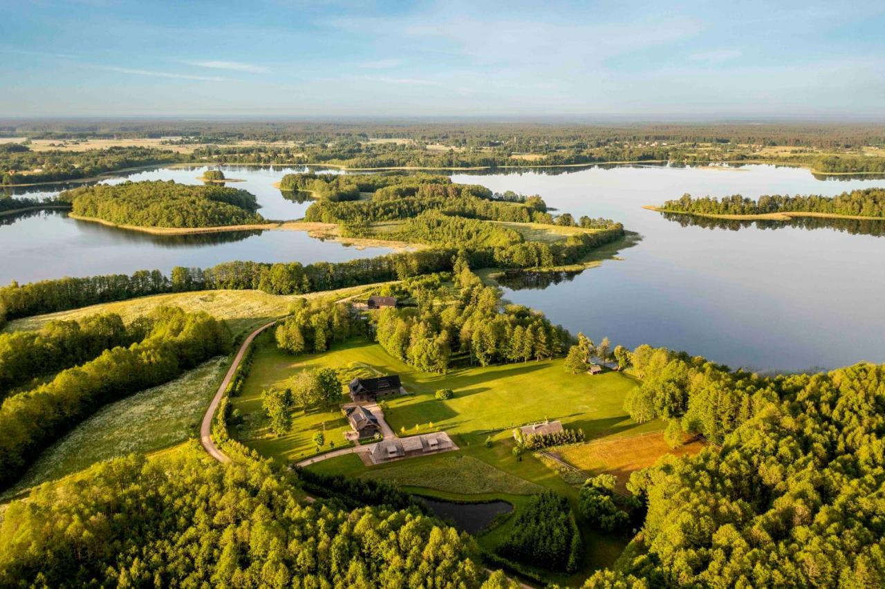 Kuliniai By Stirniai Lake Moletai District Exterior foto